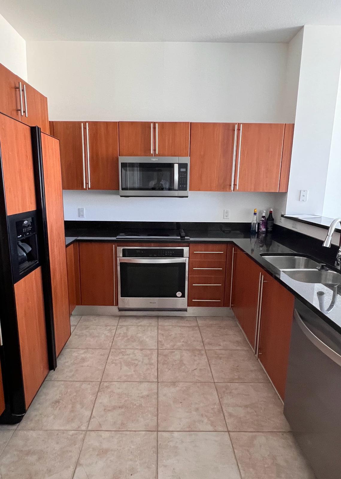 1551 N Flagler Drive L6