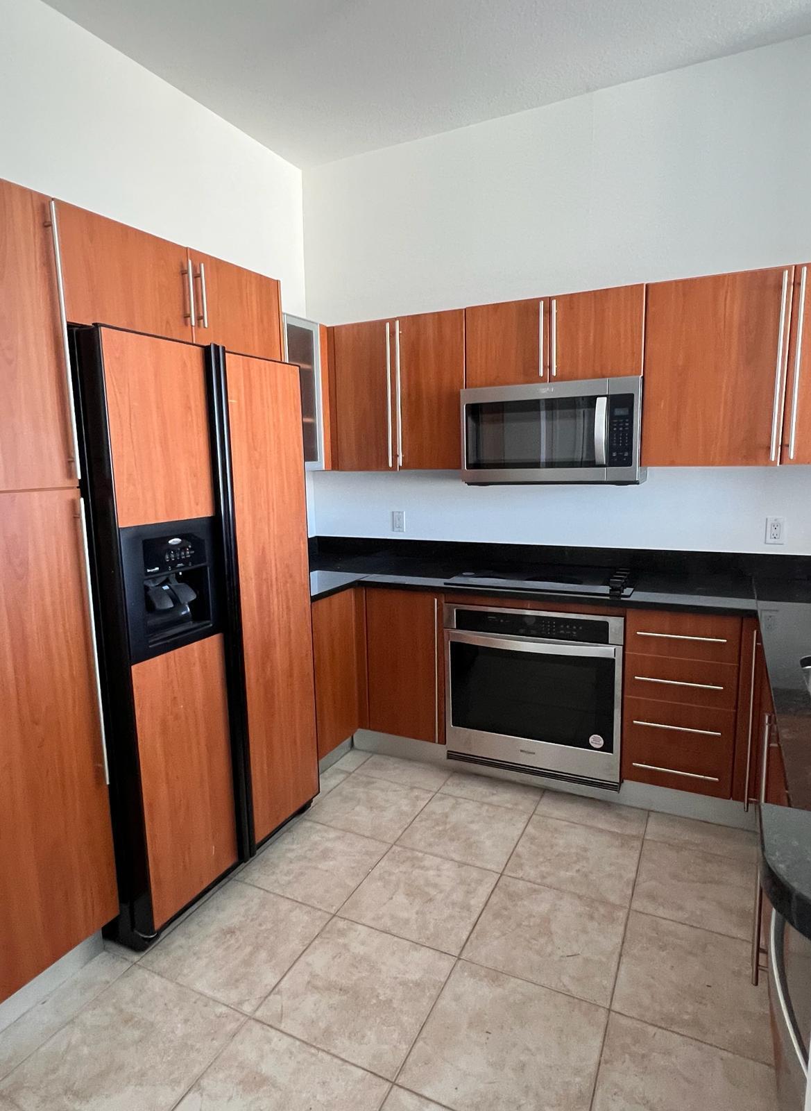 1551 N Flagler Drive L6