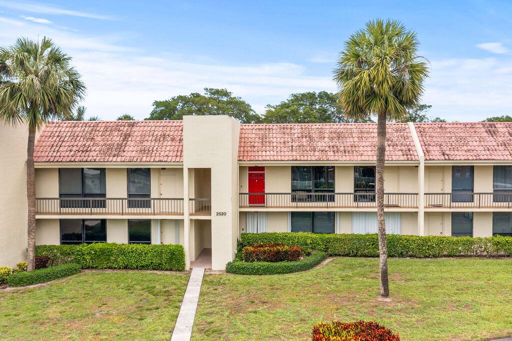 2520 Presidential Way 203