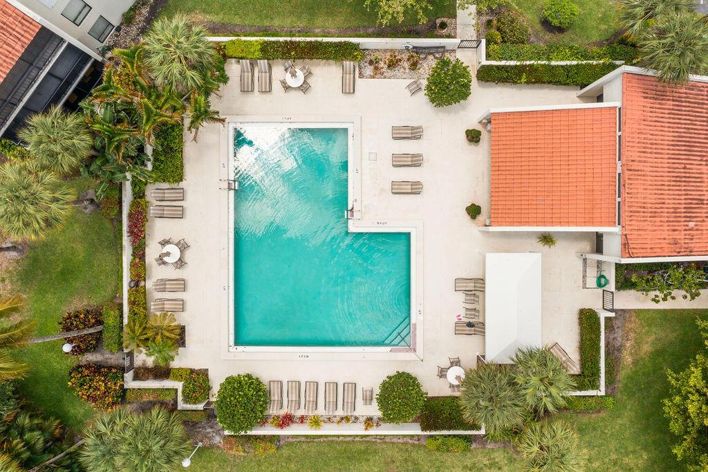 2520 Presidential Way 203