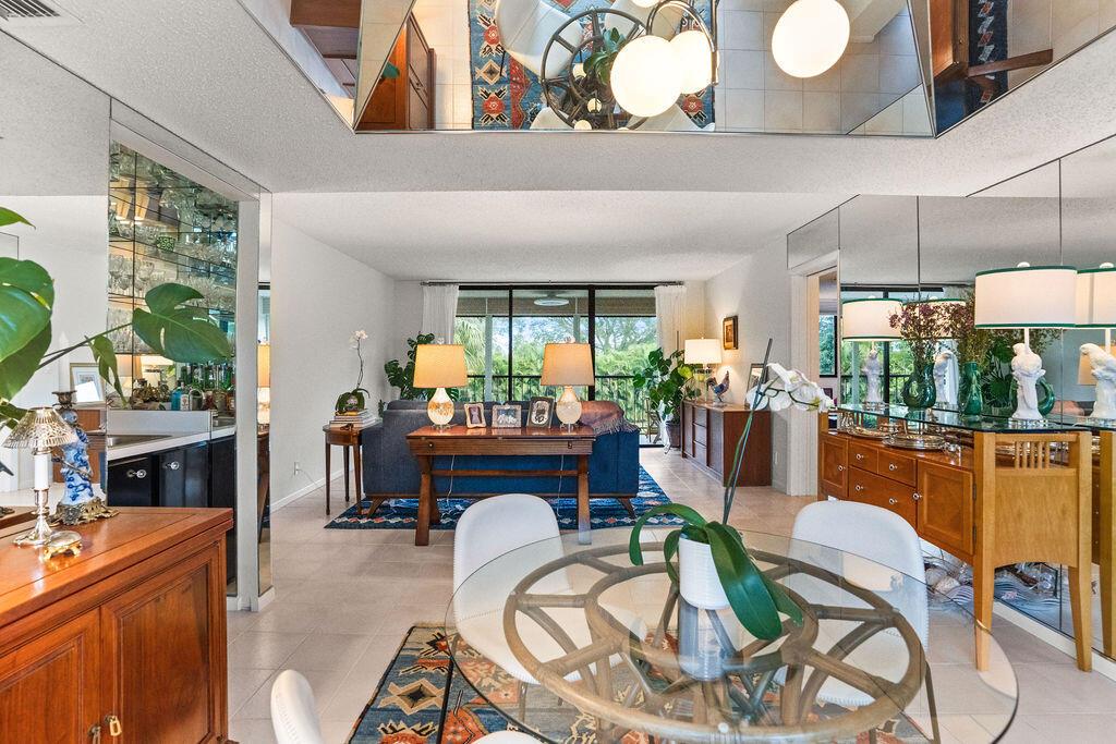 2520 Presidential Way 203