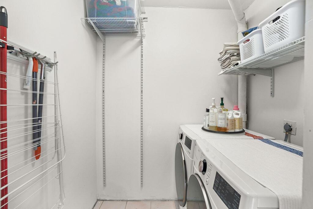 2520 Presidential Way 203