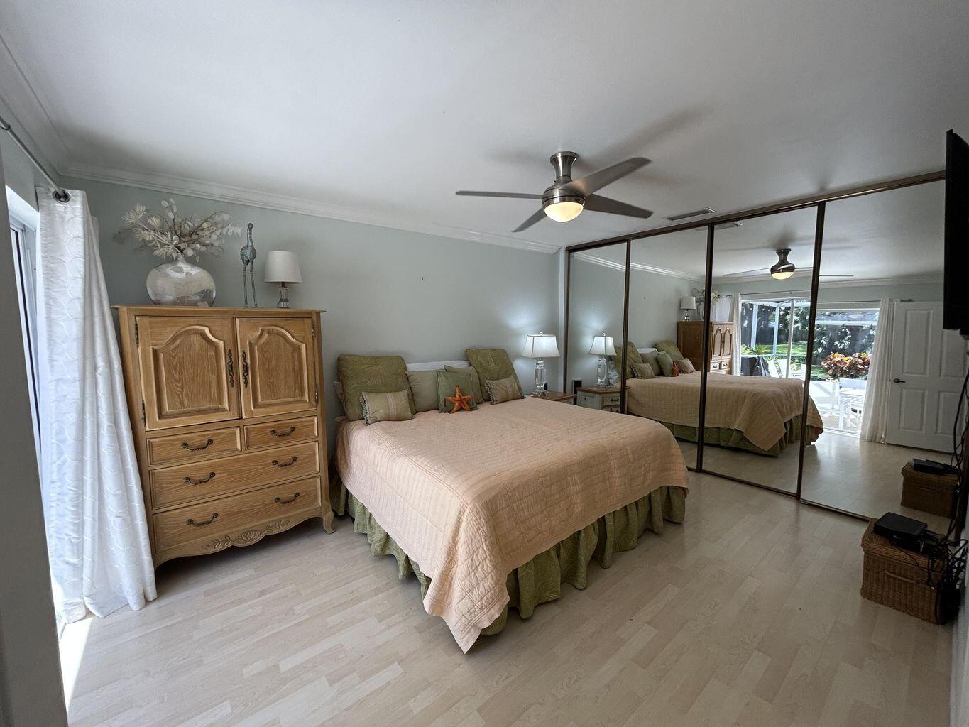 7204 Geminata Oak Court