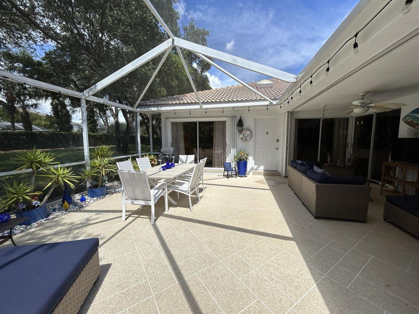 7204 Geminata Oak Court