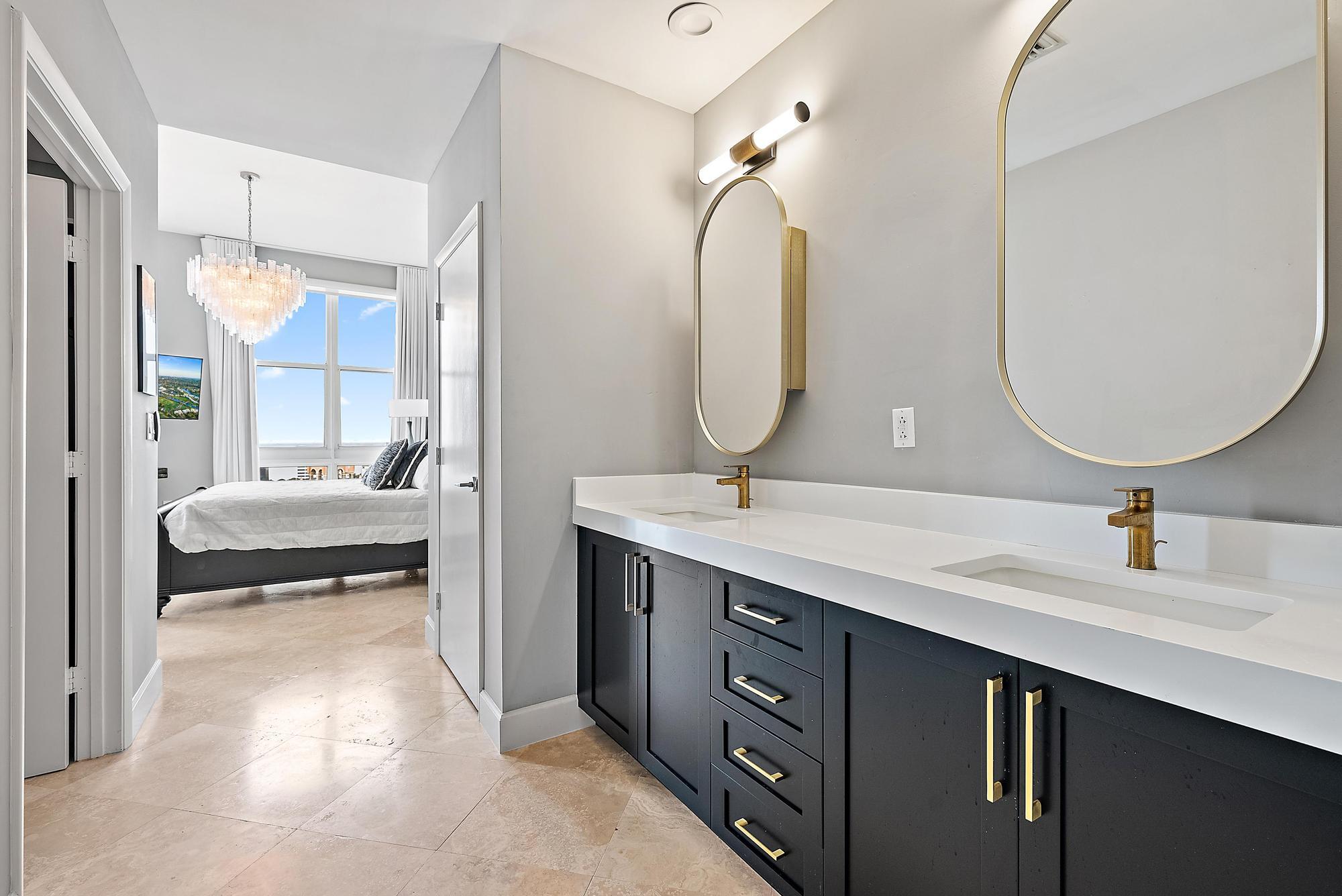 550 Okeechobee Boulevard Uph-11