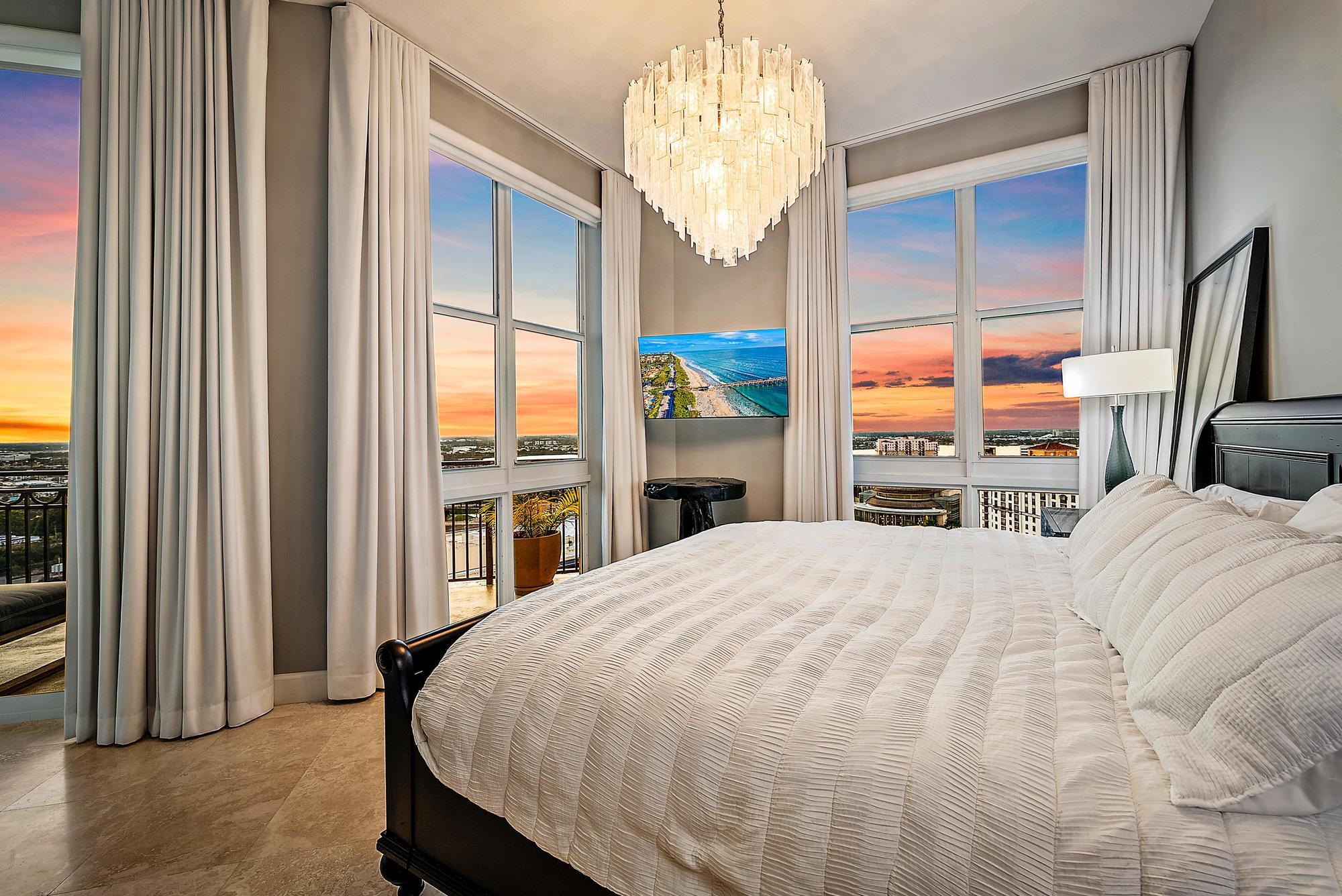 550 Okeechobee Boulevard Uph-11