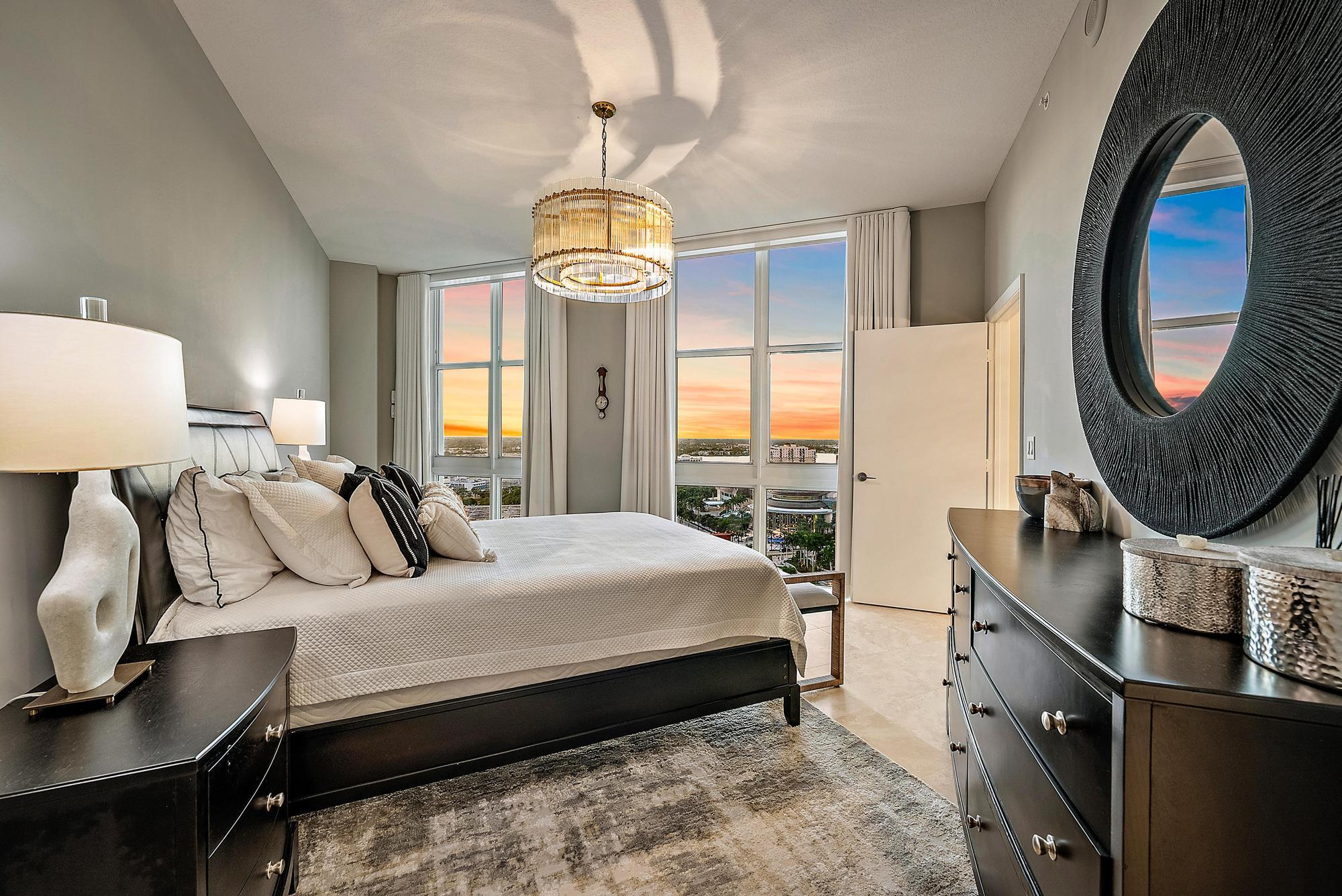 550 Okeechobee Boulevard Uph-11