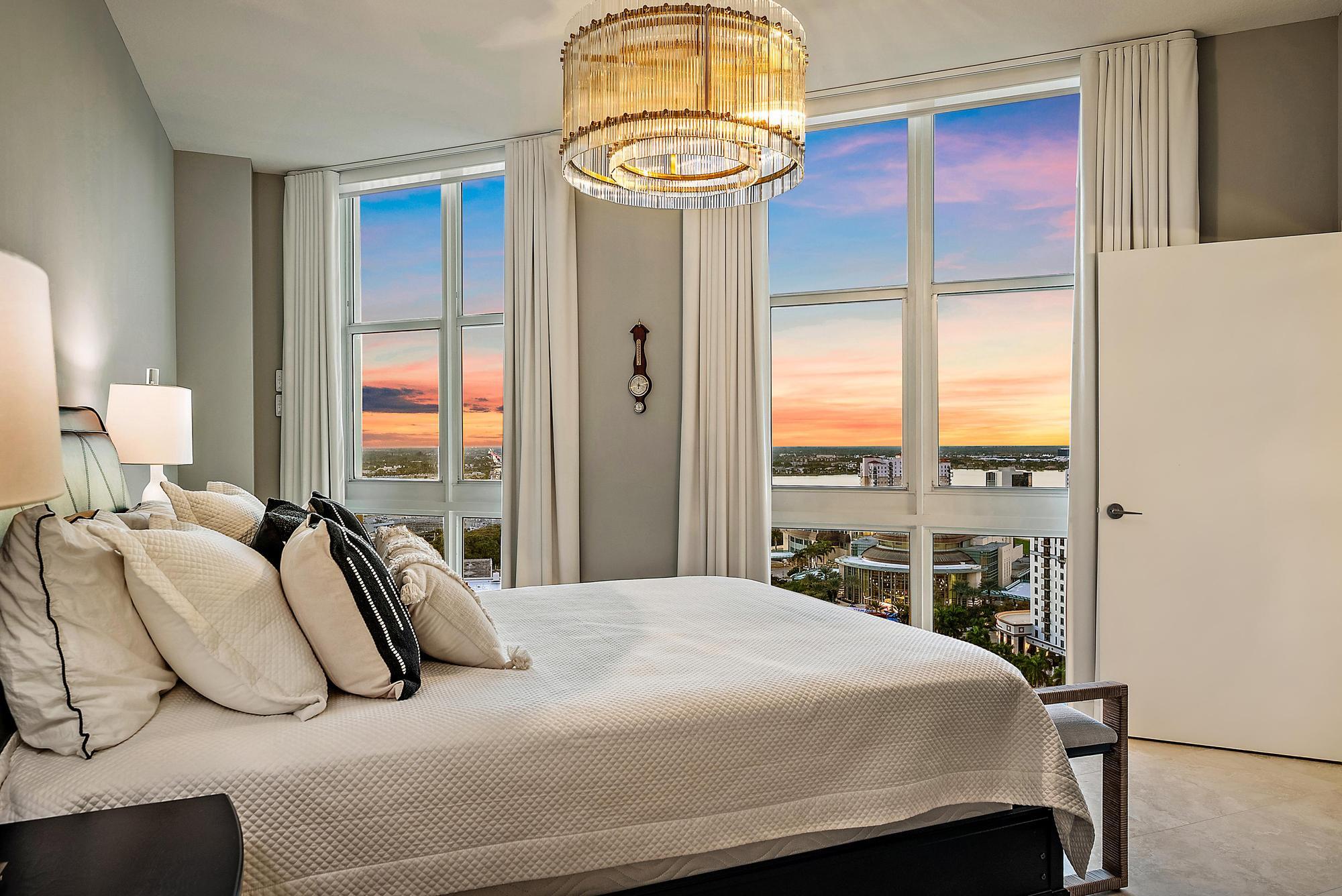 550 Okeechobee Boulevard Uph-11