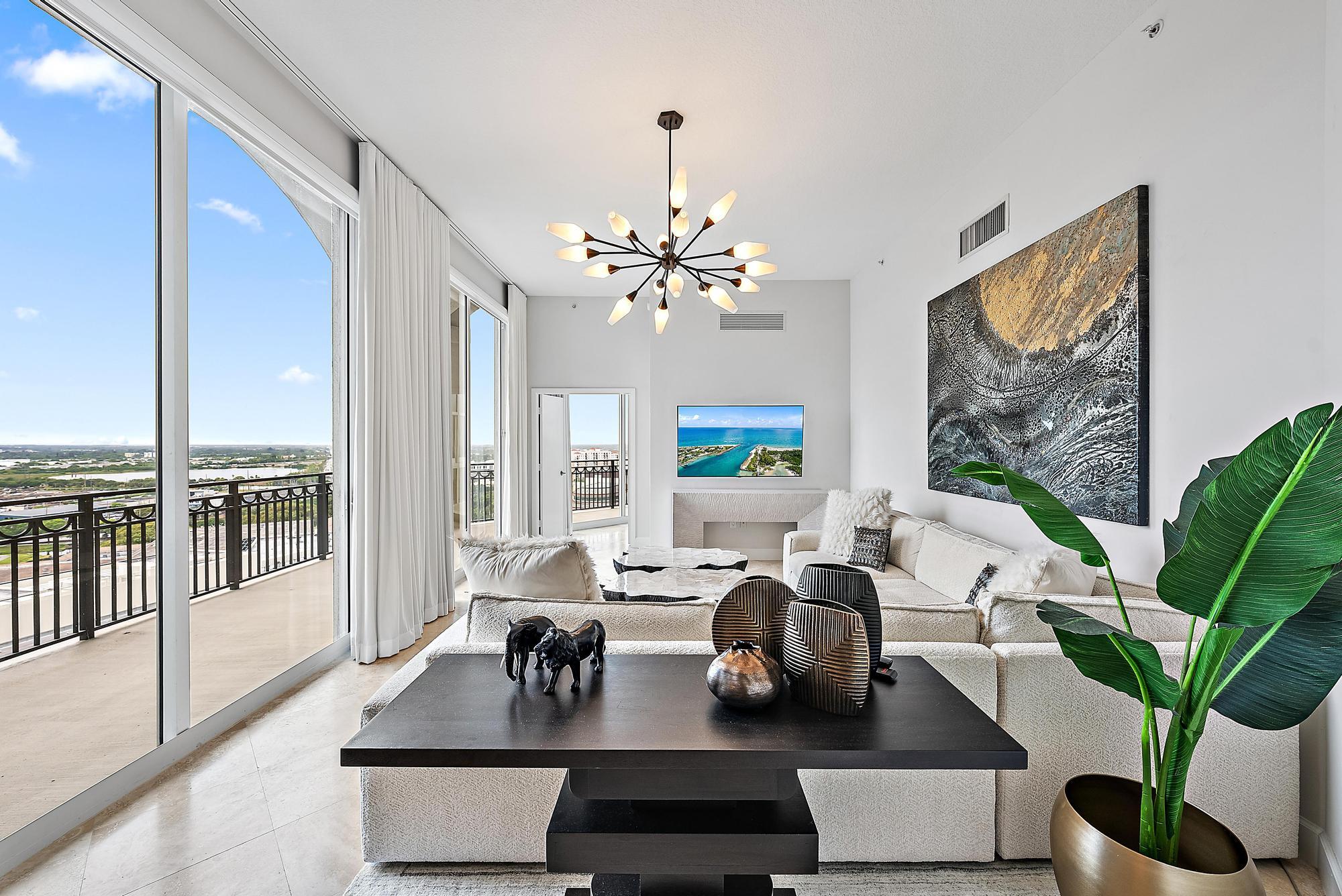 550 Okeechobee Boulevard Uph-11