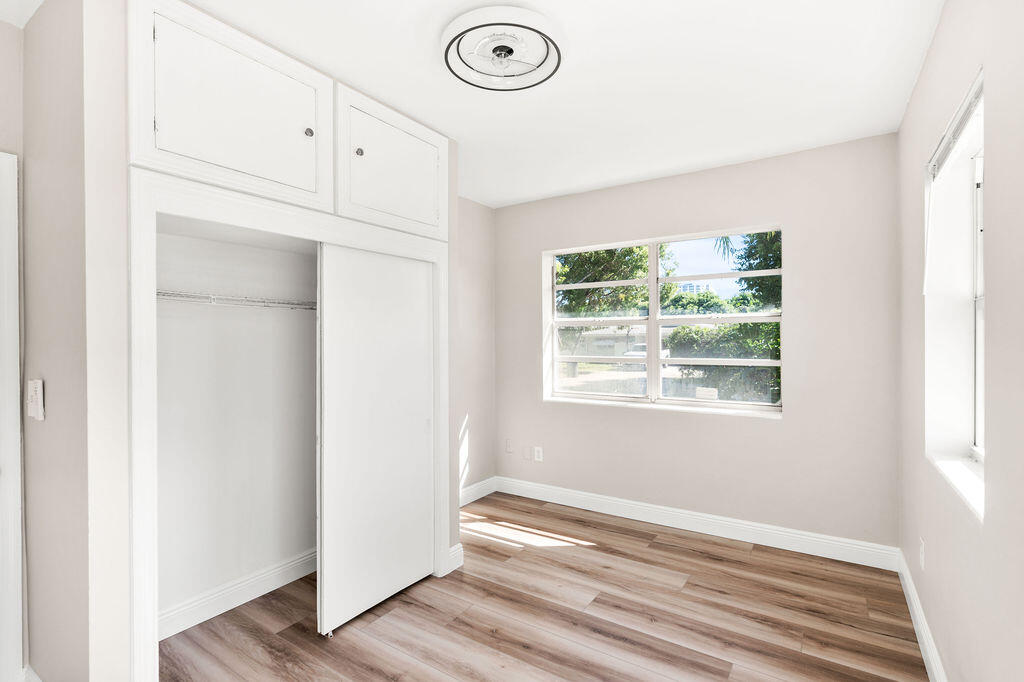 137 Hawthorne Drive A