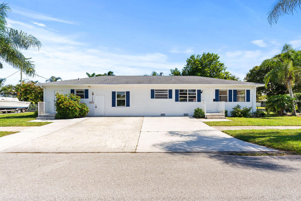 137 Hawthorne Drive A