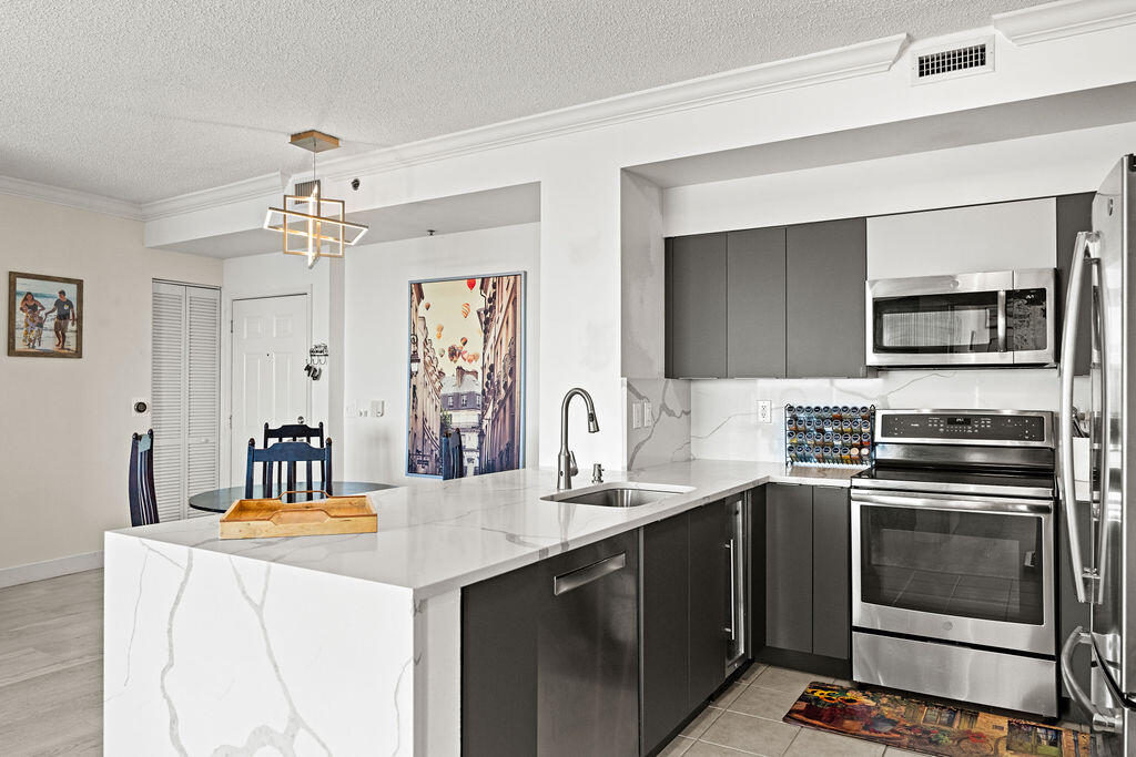 616 Clearwater Park Road 1110