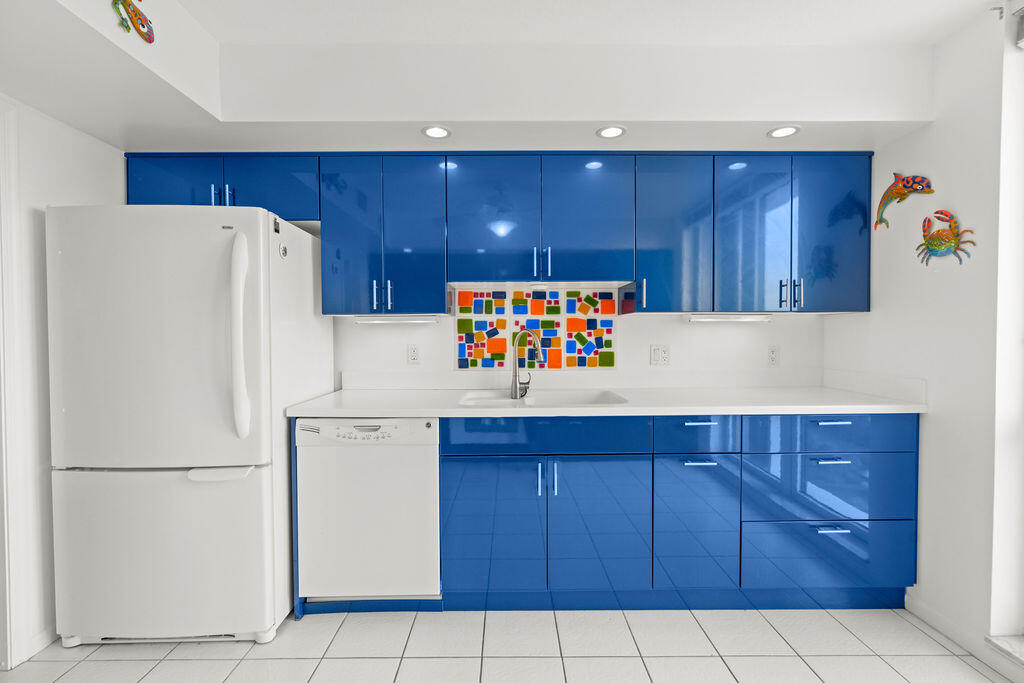 5380 N Ocean Drive 10g, Singer Island Unit: 10g