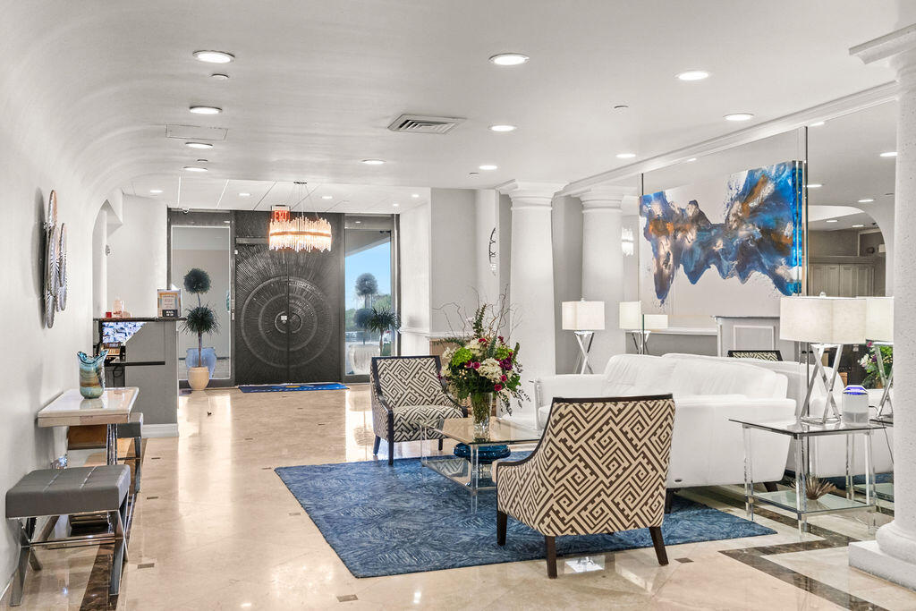 5380 N Ocean Drive 10g, Singer Island Unit: 10g