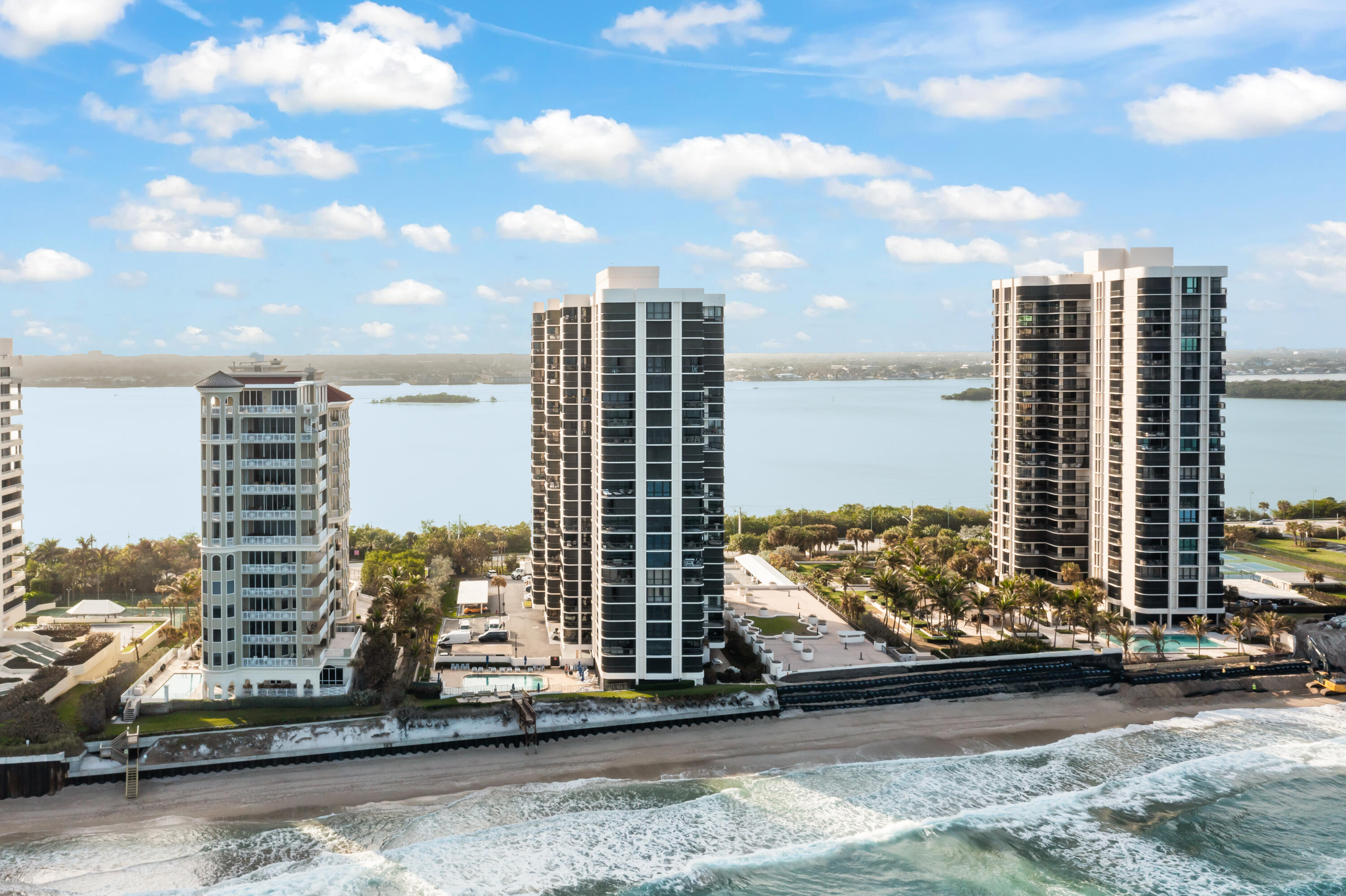 5380 N Ocean Drive 10g, Singer Island Unit: 10g