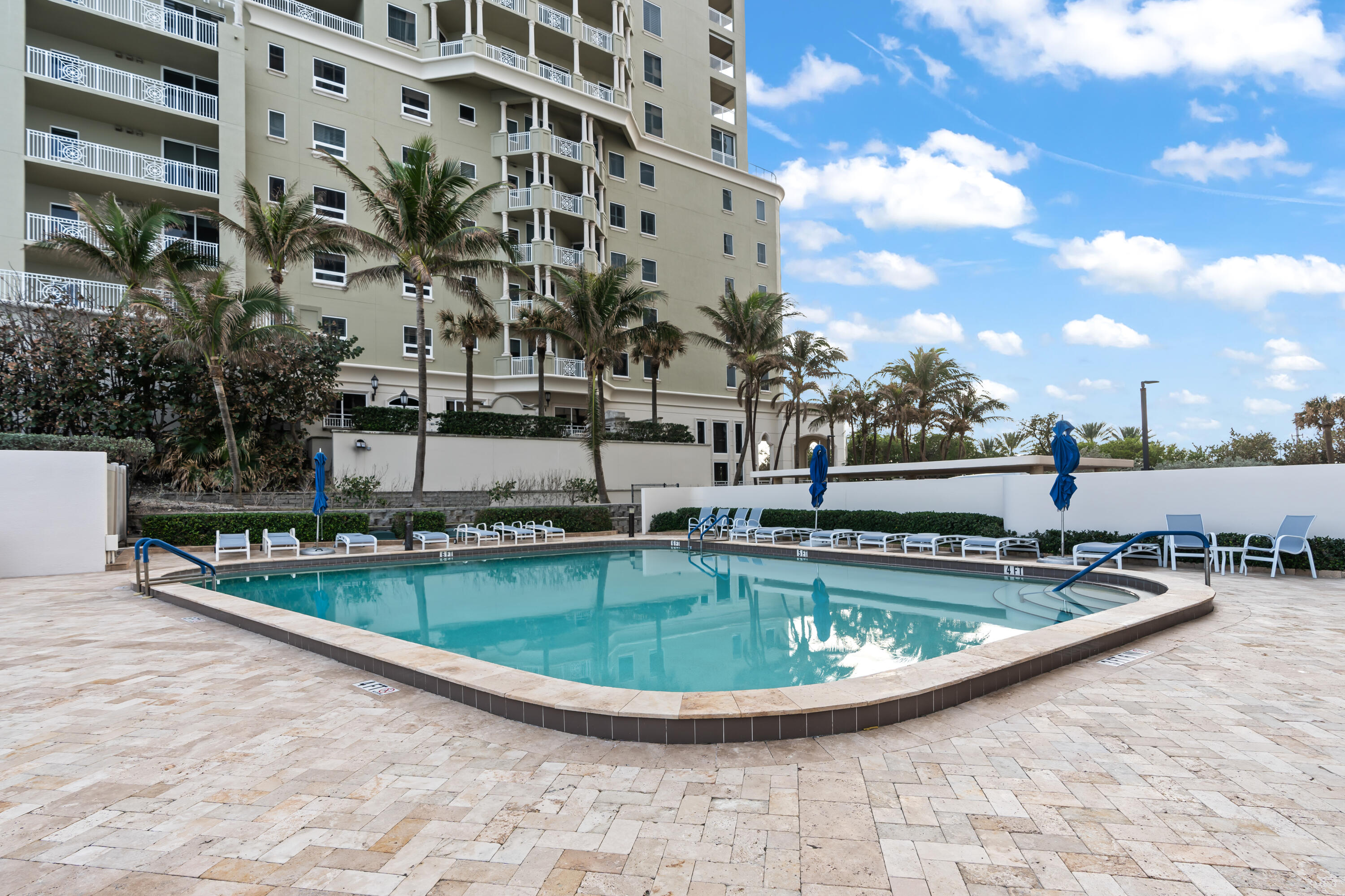 5380 N Ocean Drive 10g, Singer Island Unit: 10g