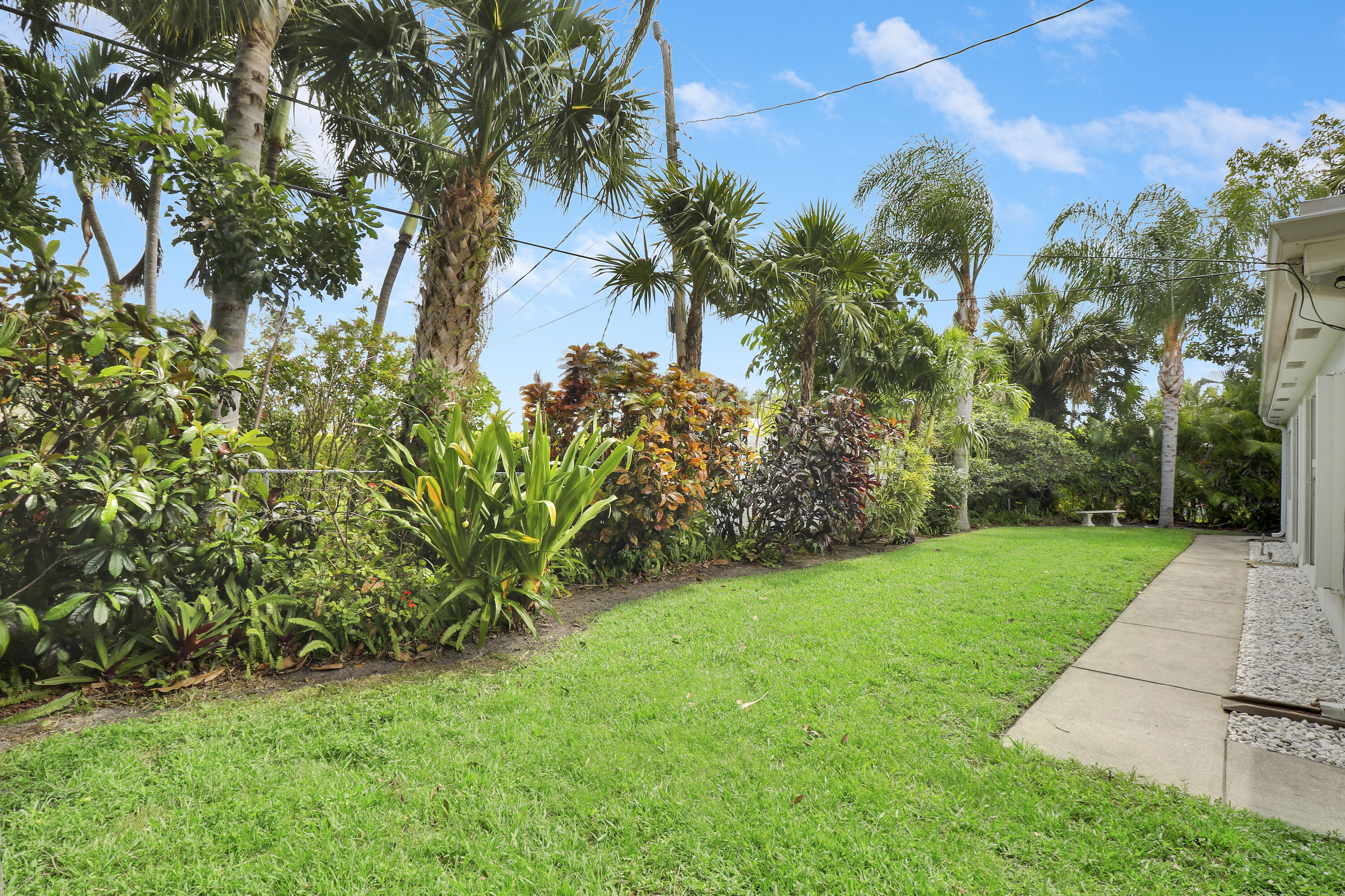 425 Marlin Road