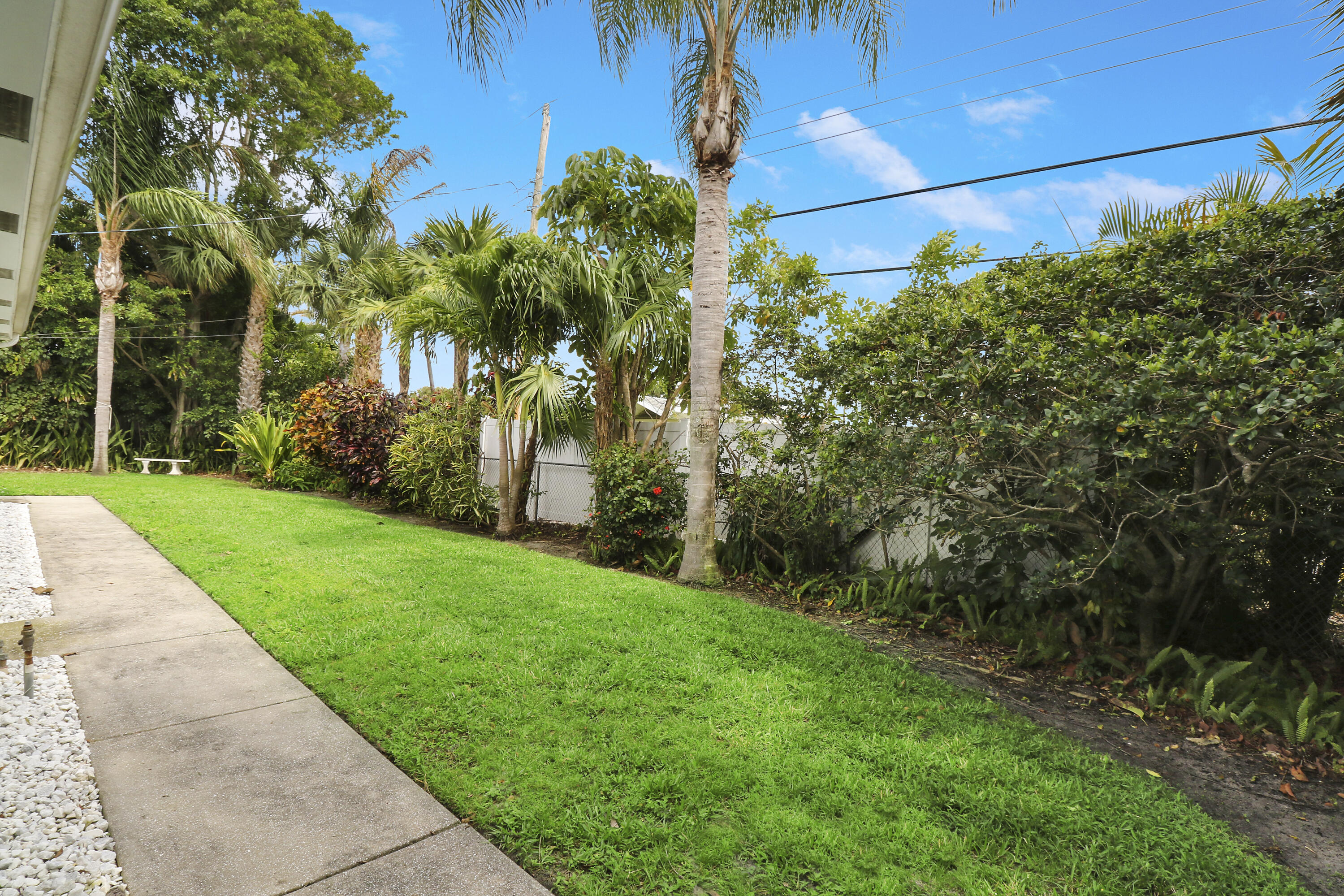 425 Marlin Road