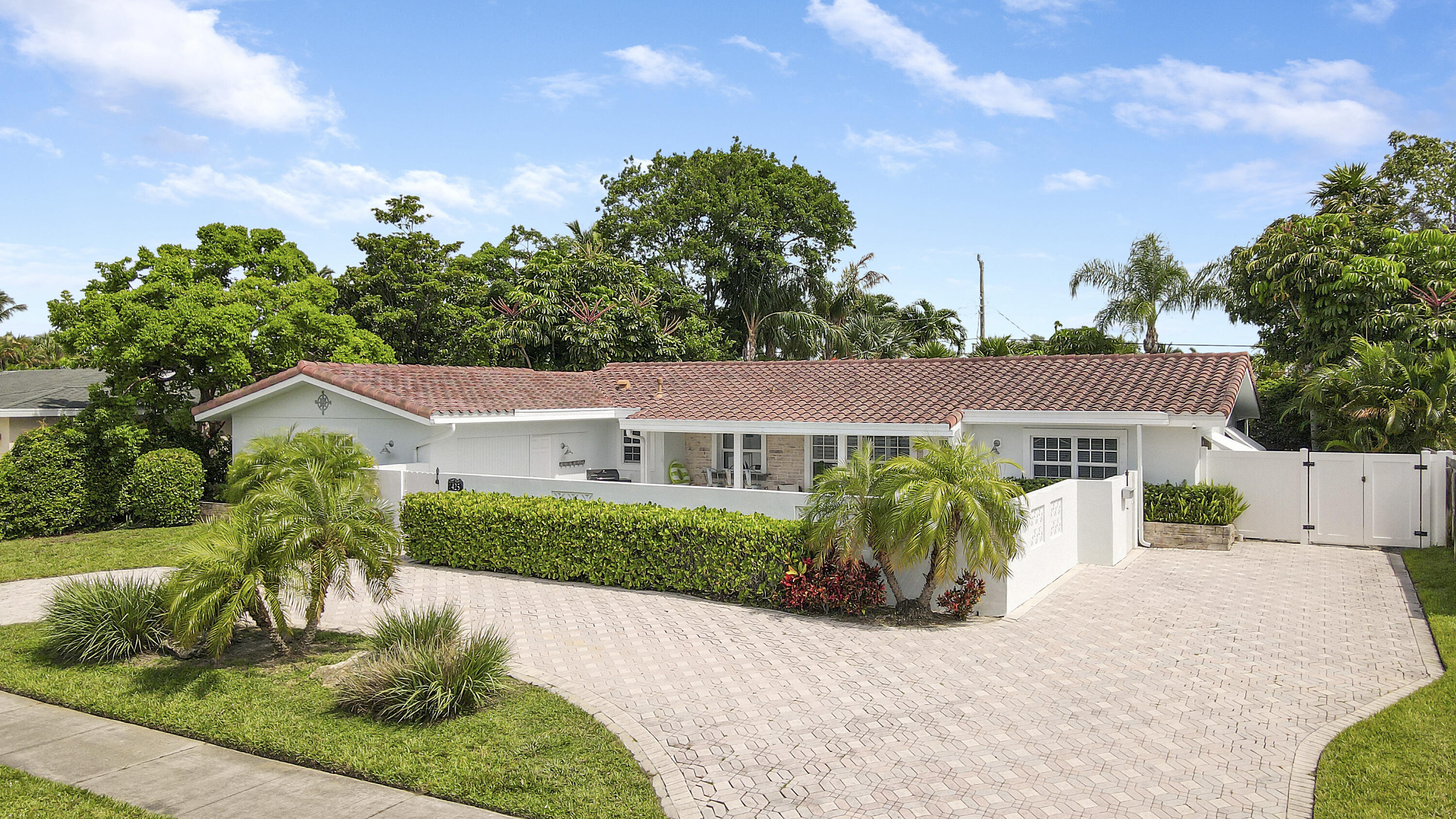 425 Marlin Road