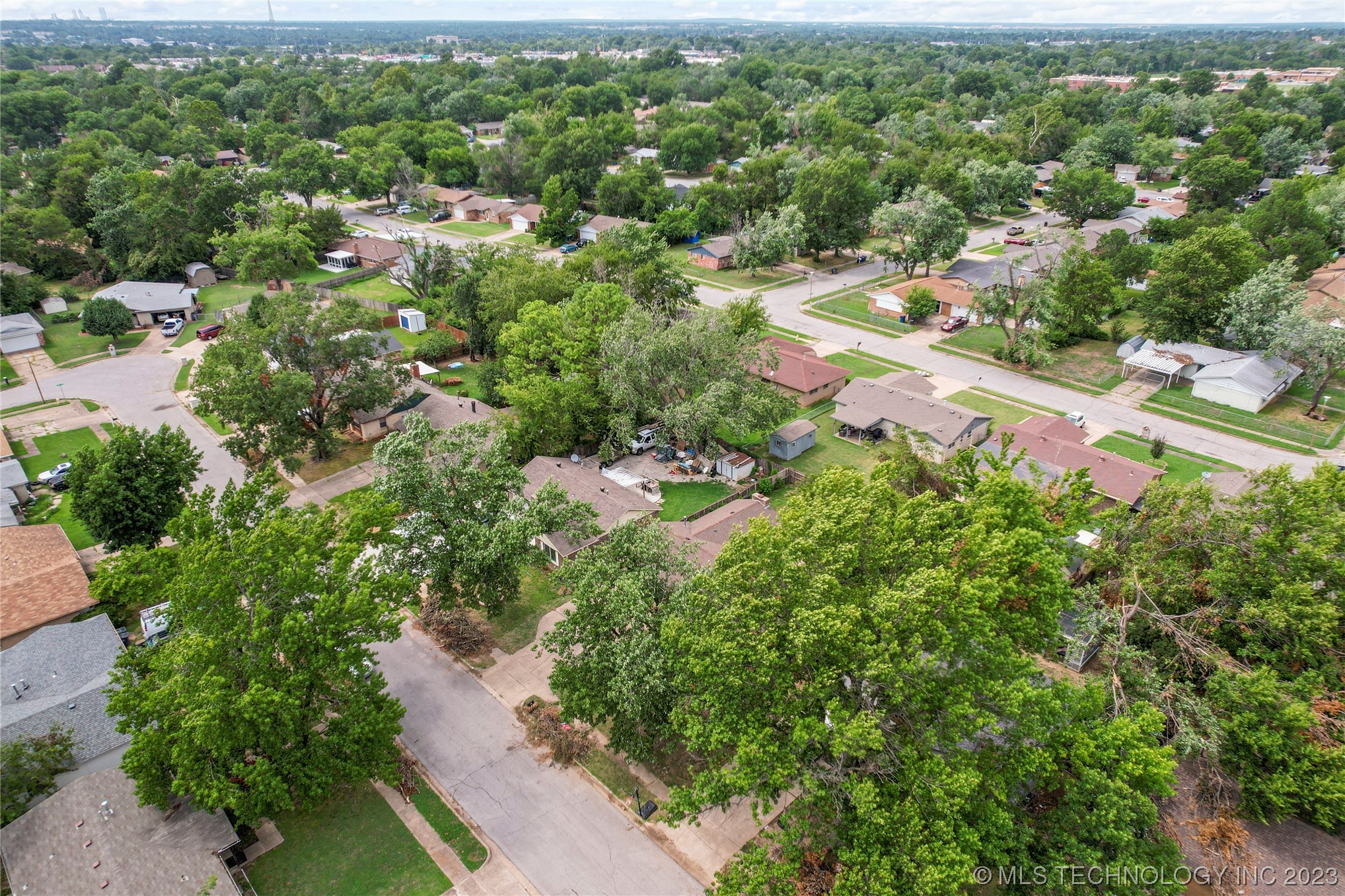 12325 E 25th Place