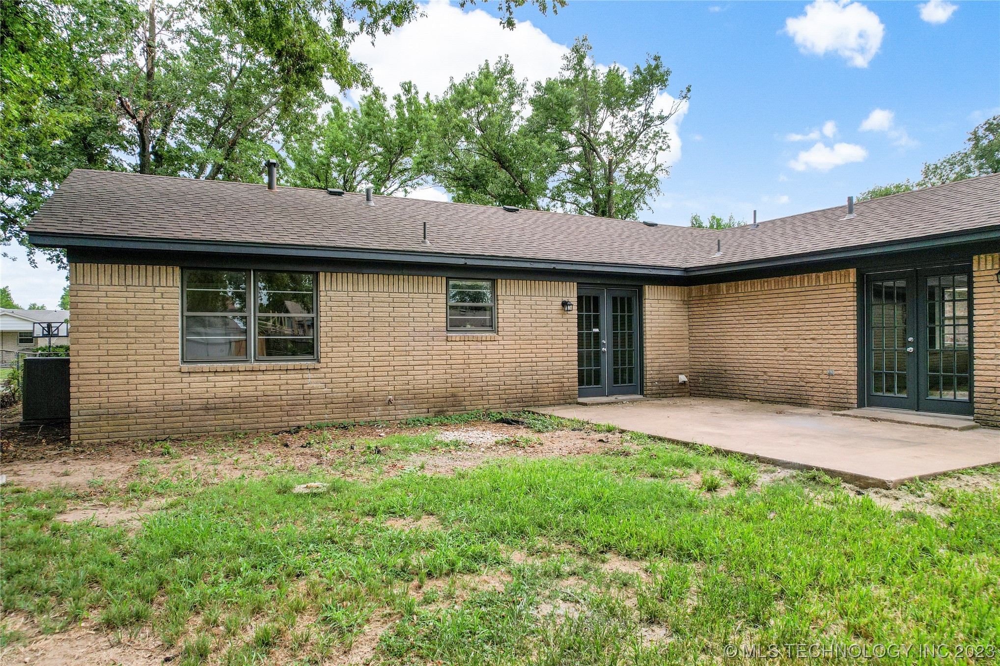 12325 E 25th Place