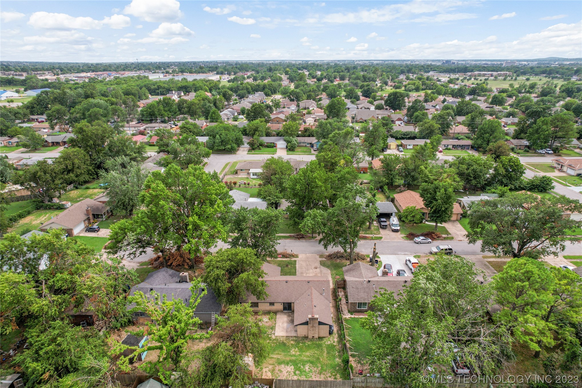 12325 E 25th Place