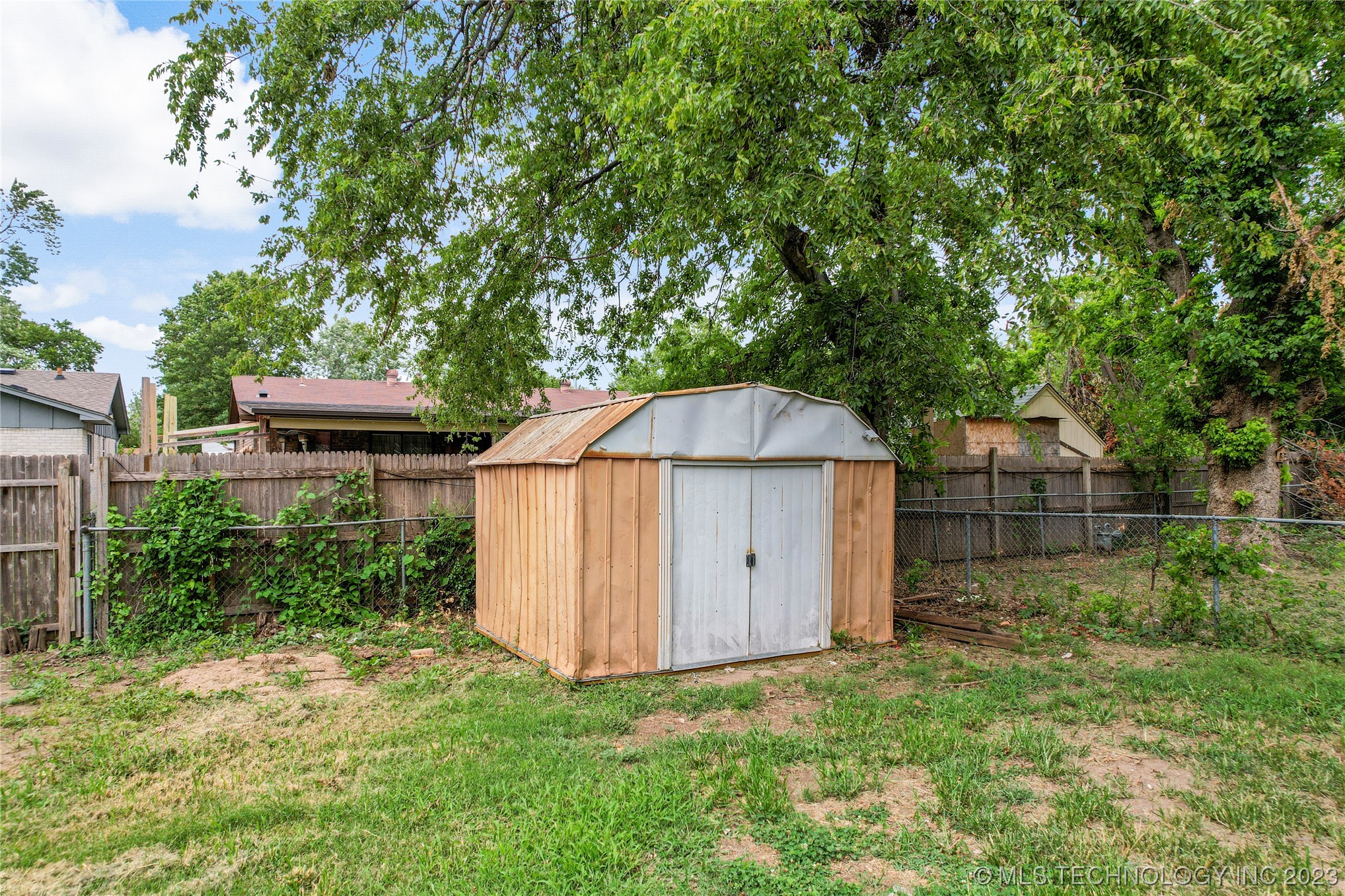 12325 E 25th Place