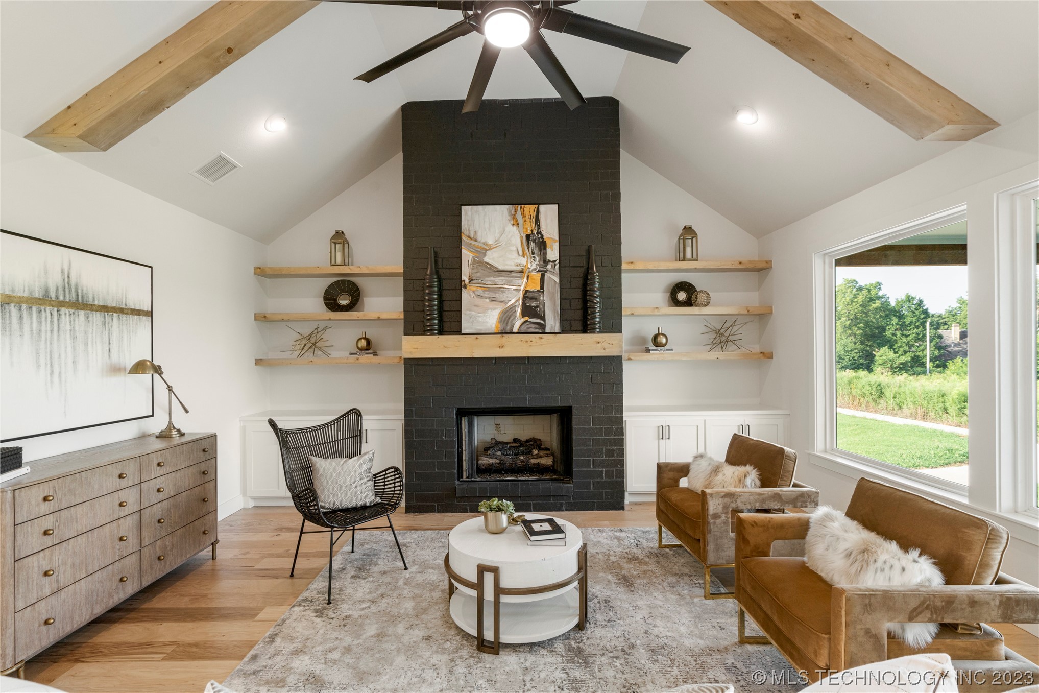 13722 S 20th Place E