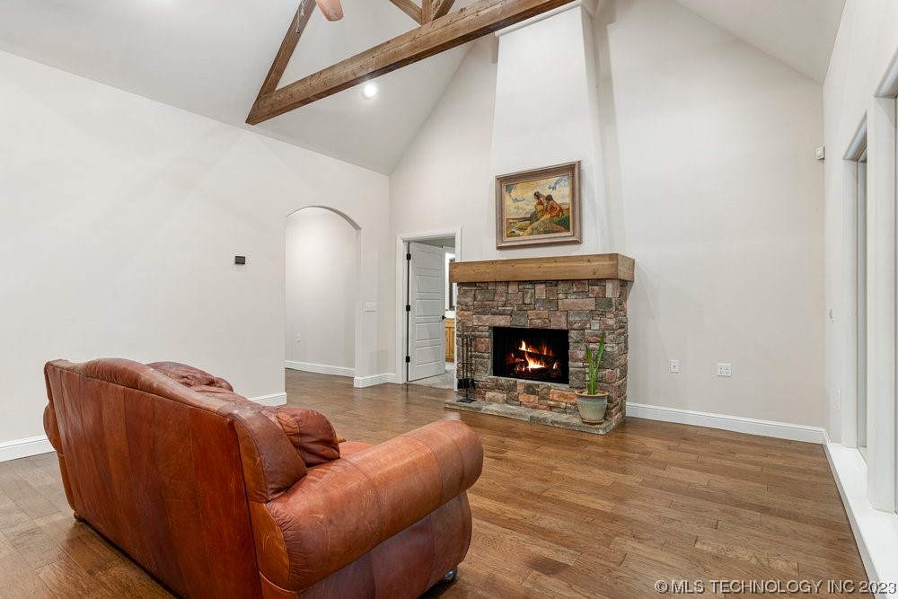 481 Lakeview Drive