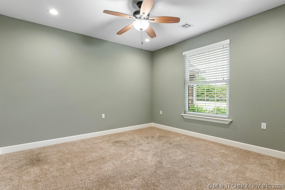 481 Lakeview Drive