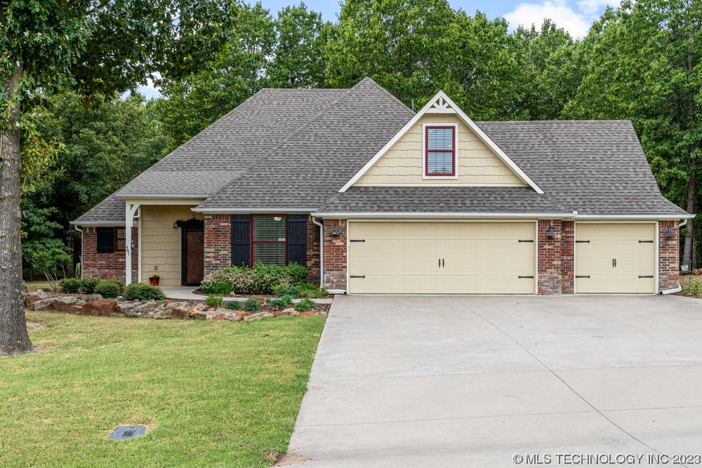 481 Lakeview Drive