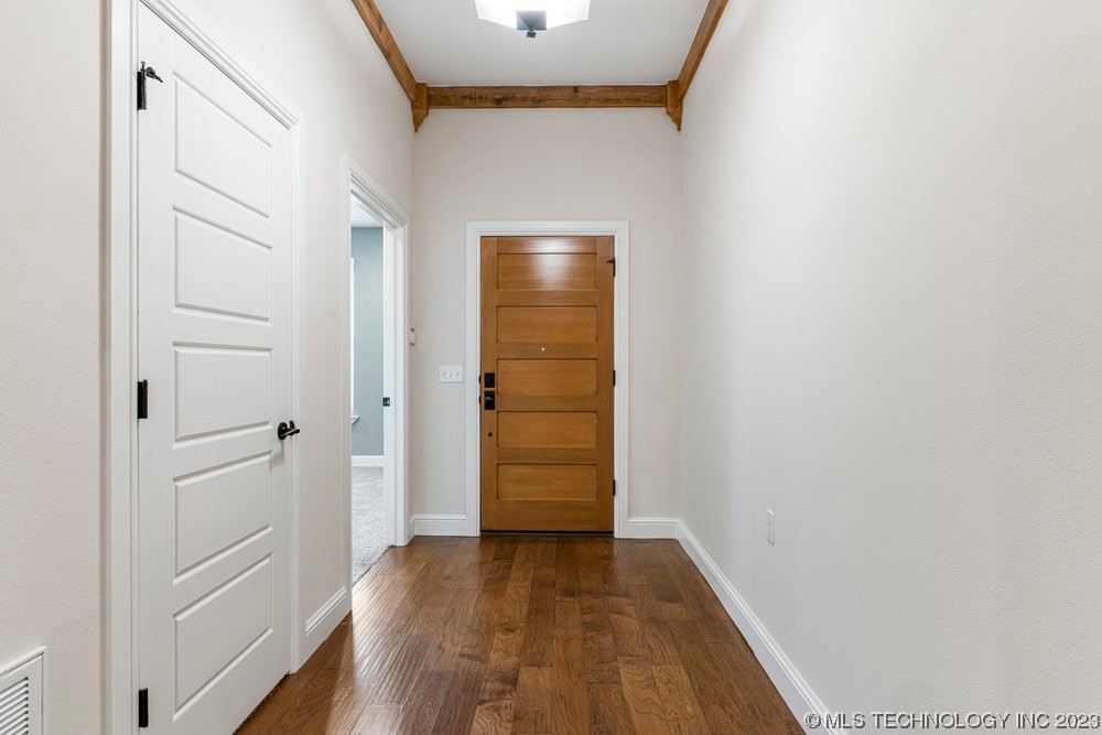 481 Lakeview Drive