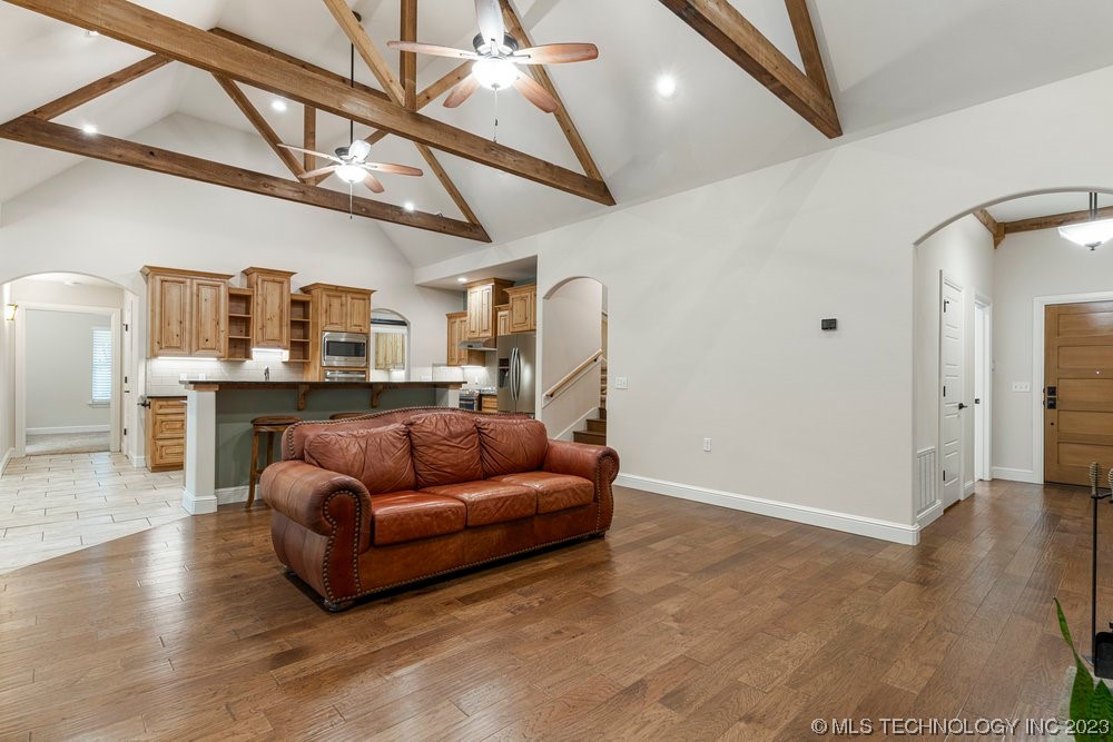 481 Lakeview Drive