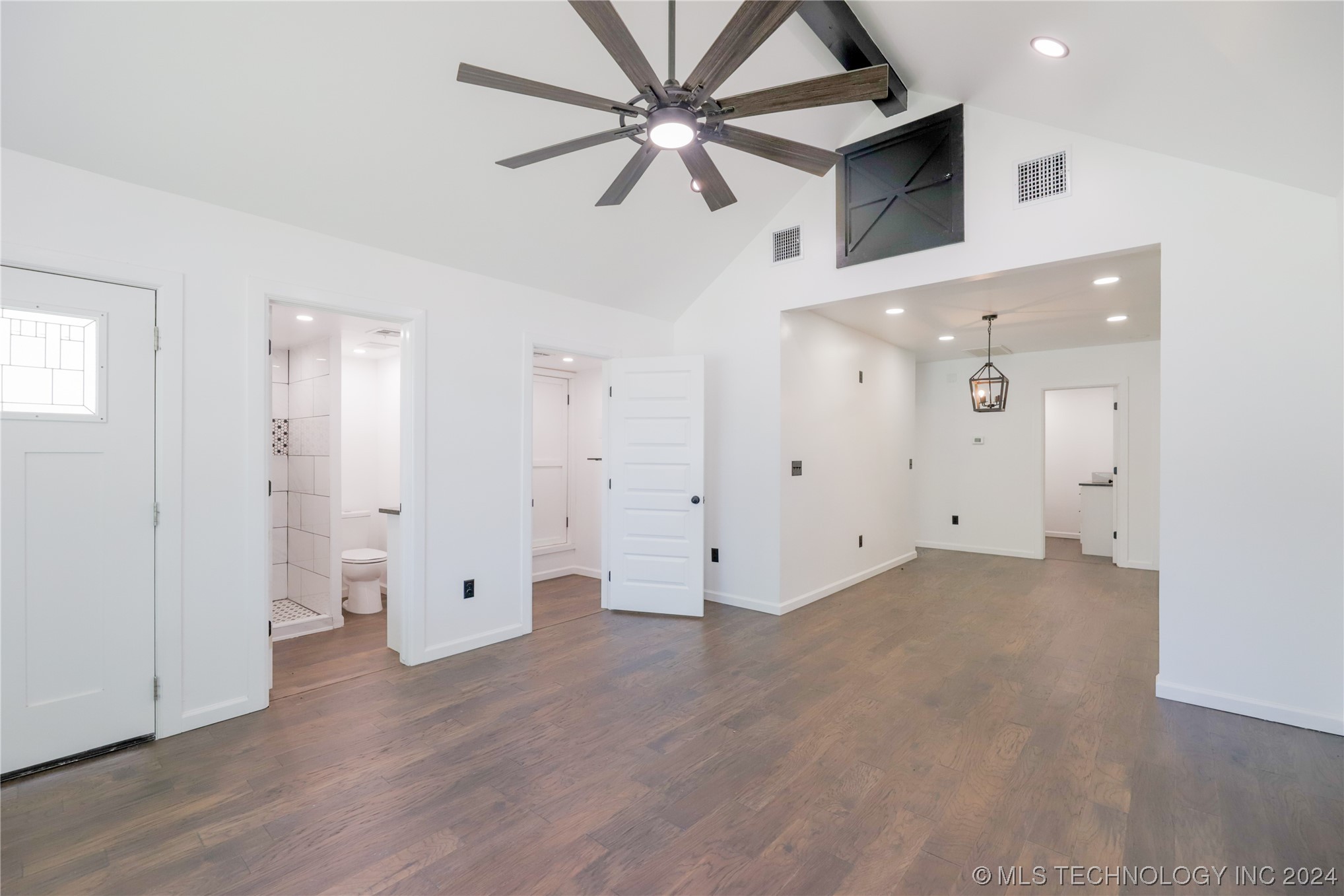 610 E 4th Avenue