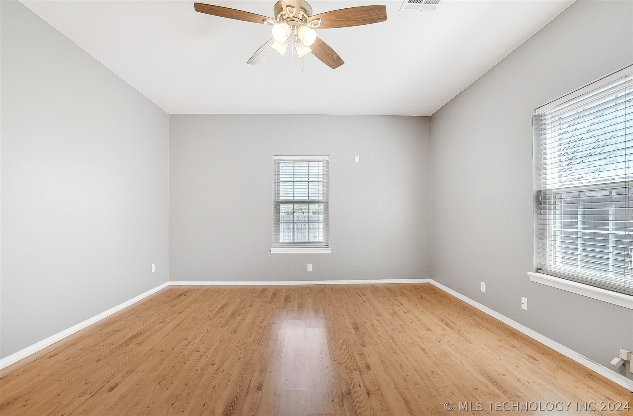 409 N Aster Place