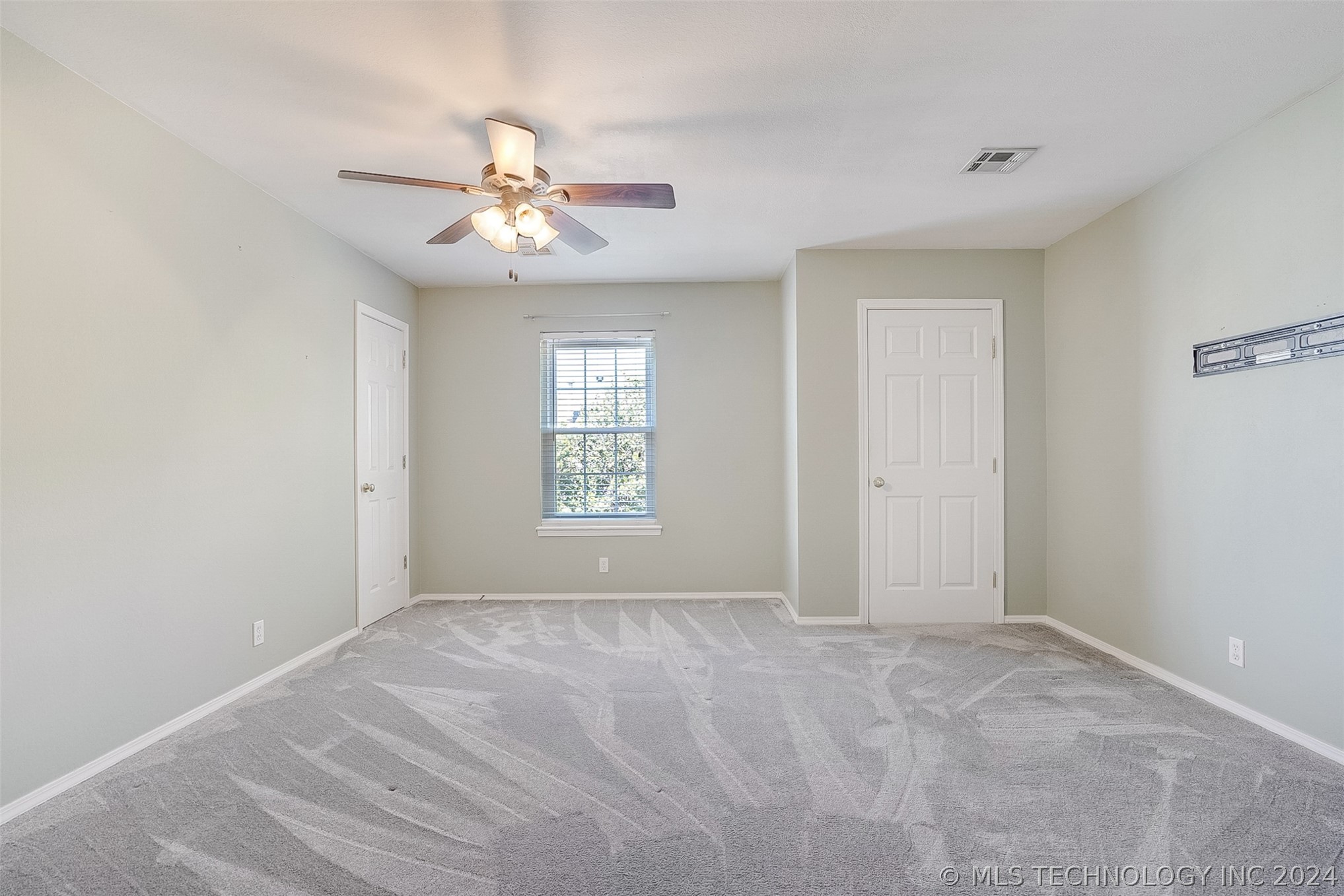 409 N Aster Place