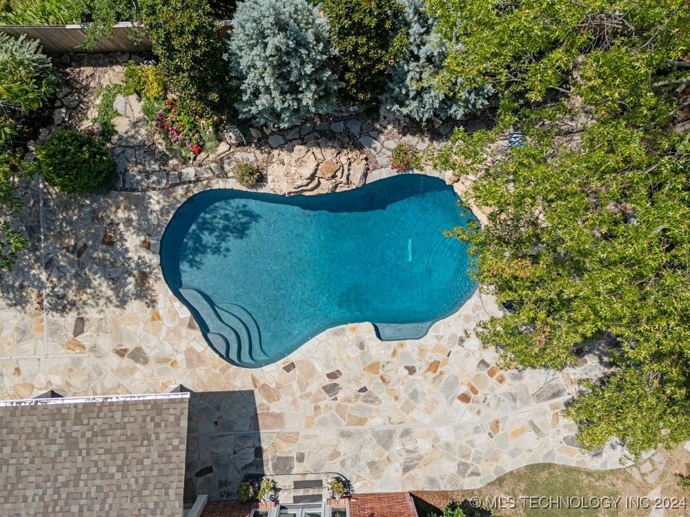 3708 S Mimosa Avenue