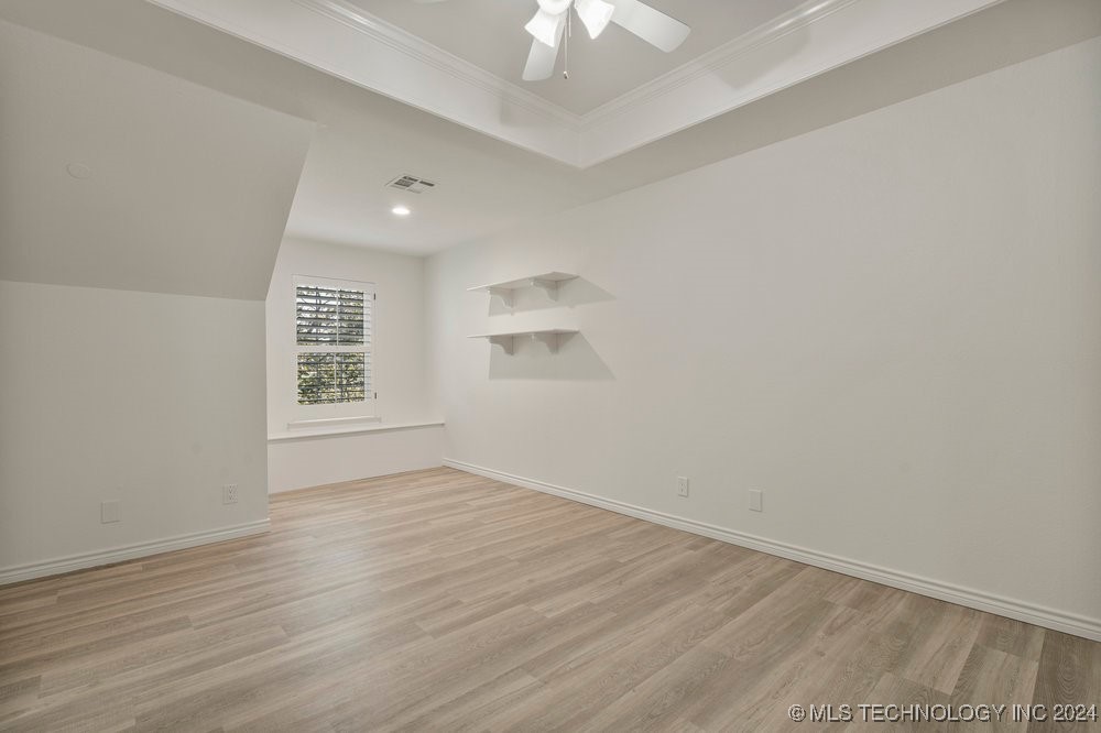 3708 S Mimosa Avenue