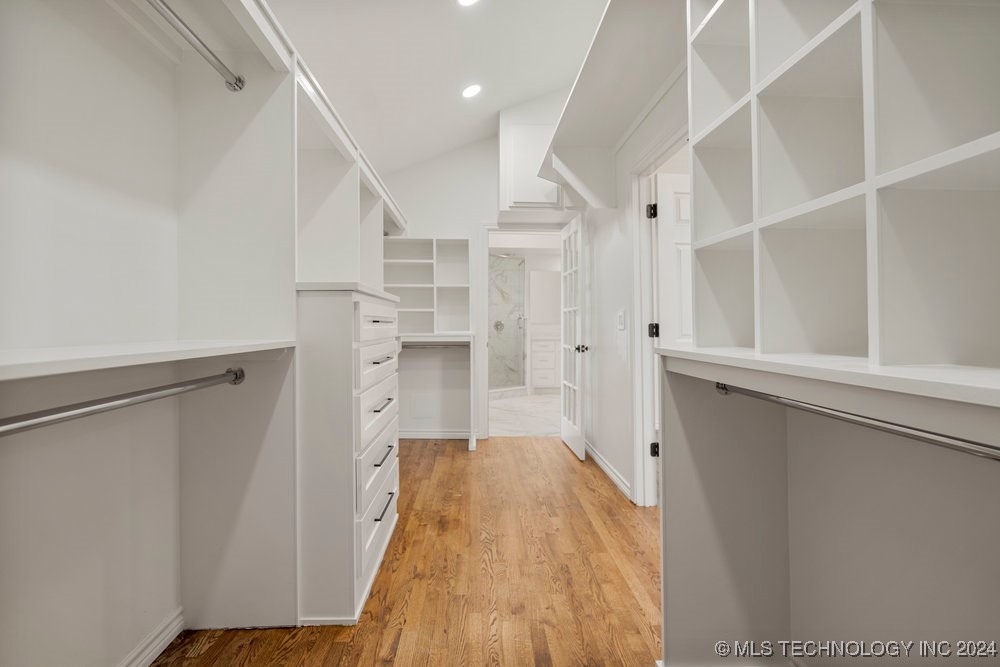 3708 S Mimosa Avenue