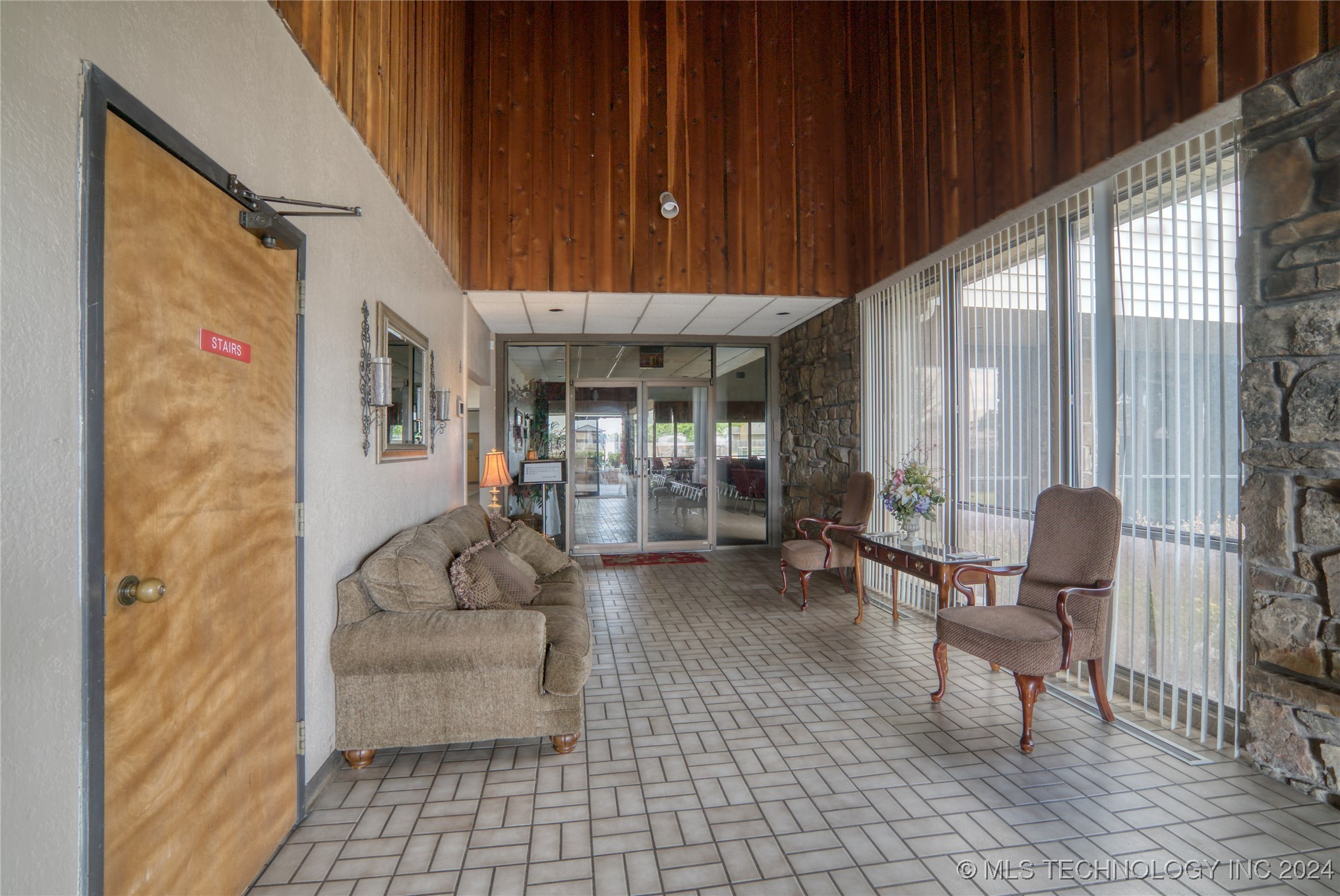 2930 S Garnett Road