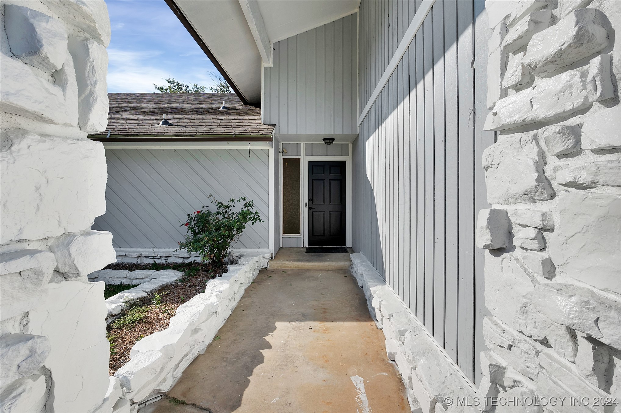 12904 E 34th Street