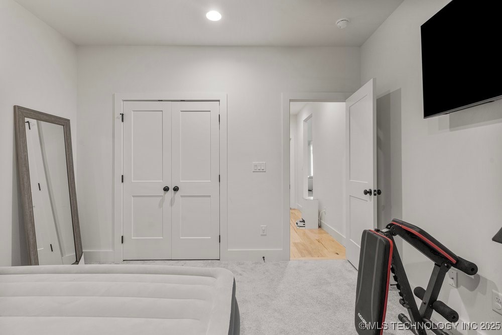 13722 S 20th Place E