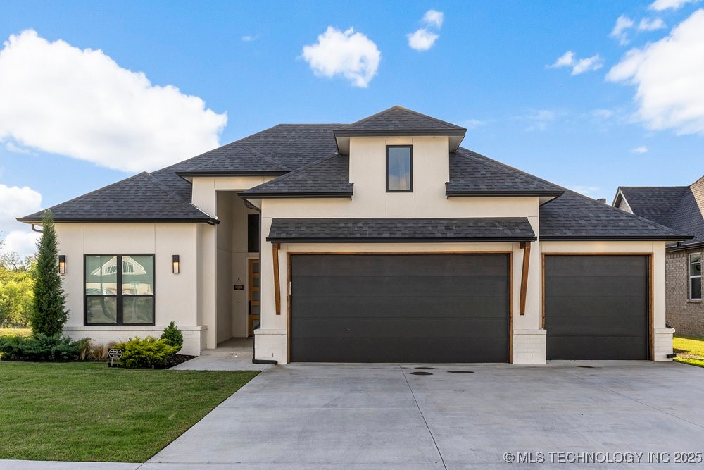 13722 S 20th Place E