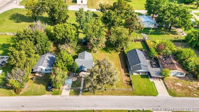 2415 E 29th Street North