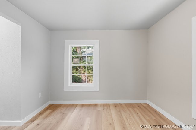 2415 E 29th Street North