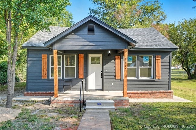 2415 E 29th Street North