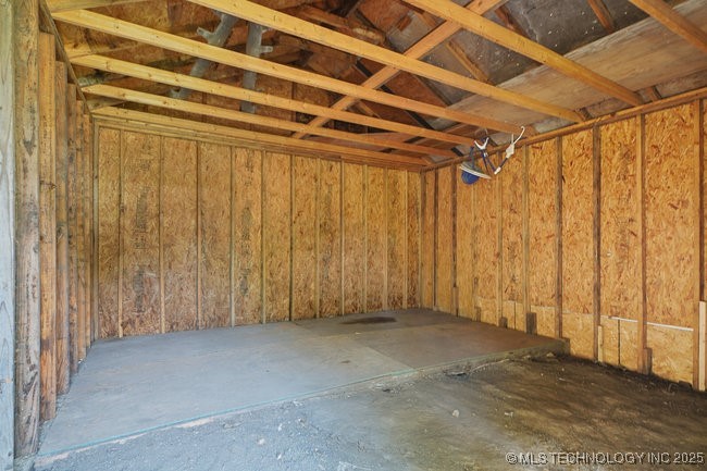 2415 E 29th Street North