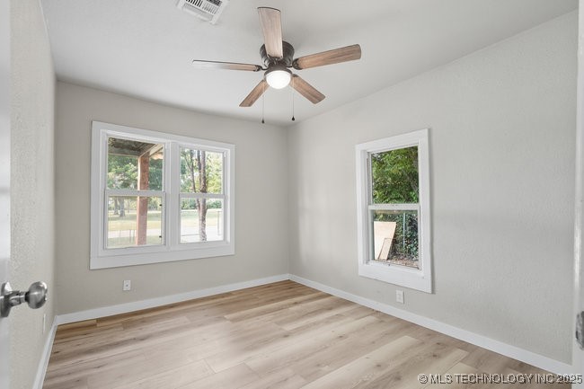 2415 E 29th Street North