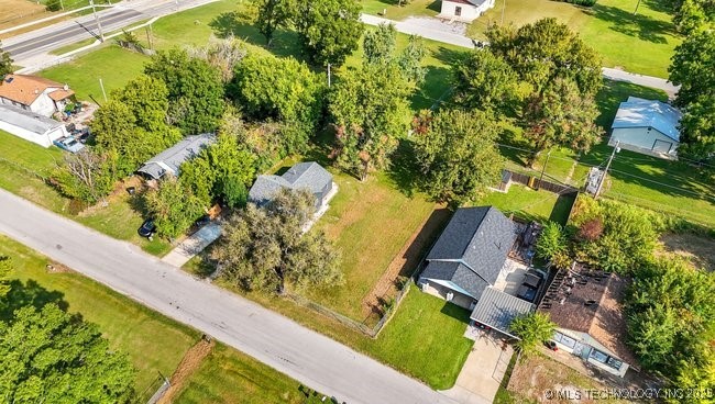 2415 E 29th Street North