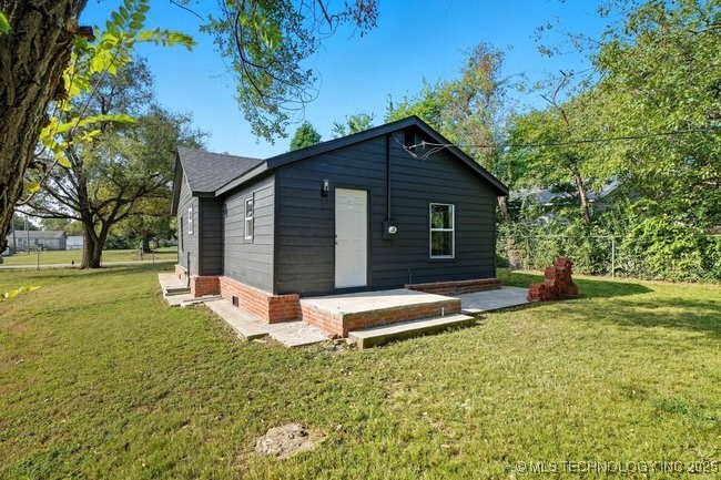 2415 E 29th Street North